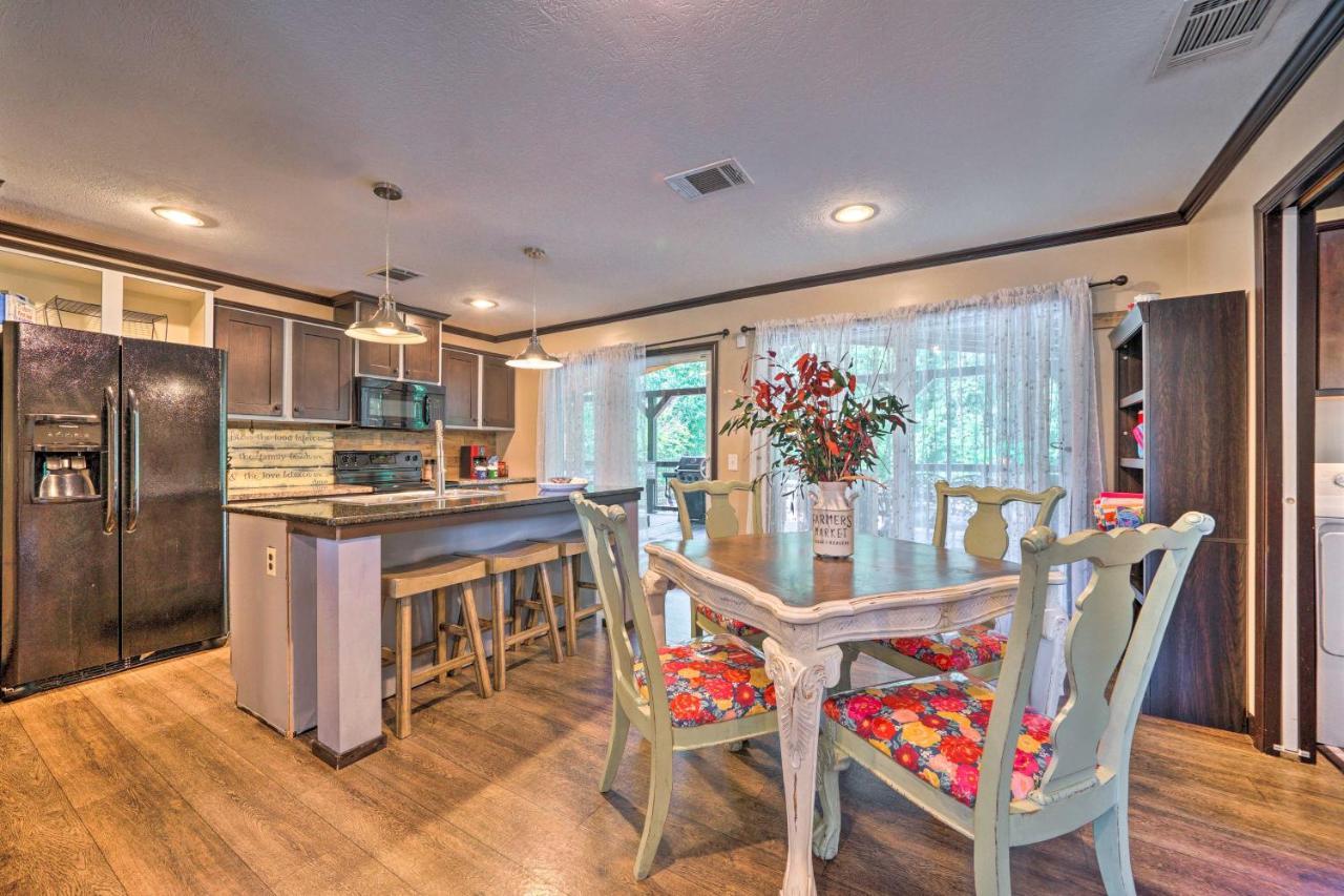 Pet-Friendly Home With Pool In Broken Bow! 외부 사진