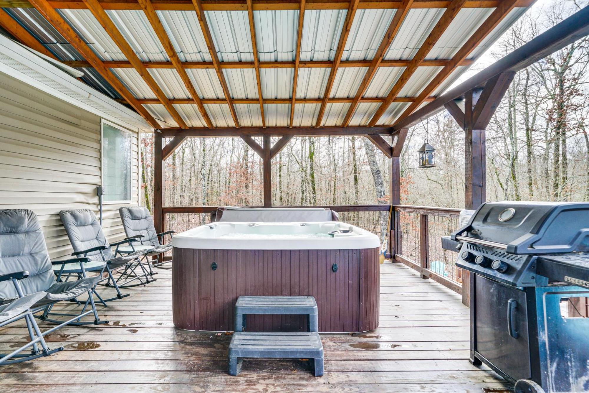 Pet-Friendly Home With Pool In Broken Bow! 외부 사진