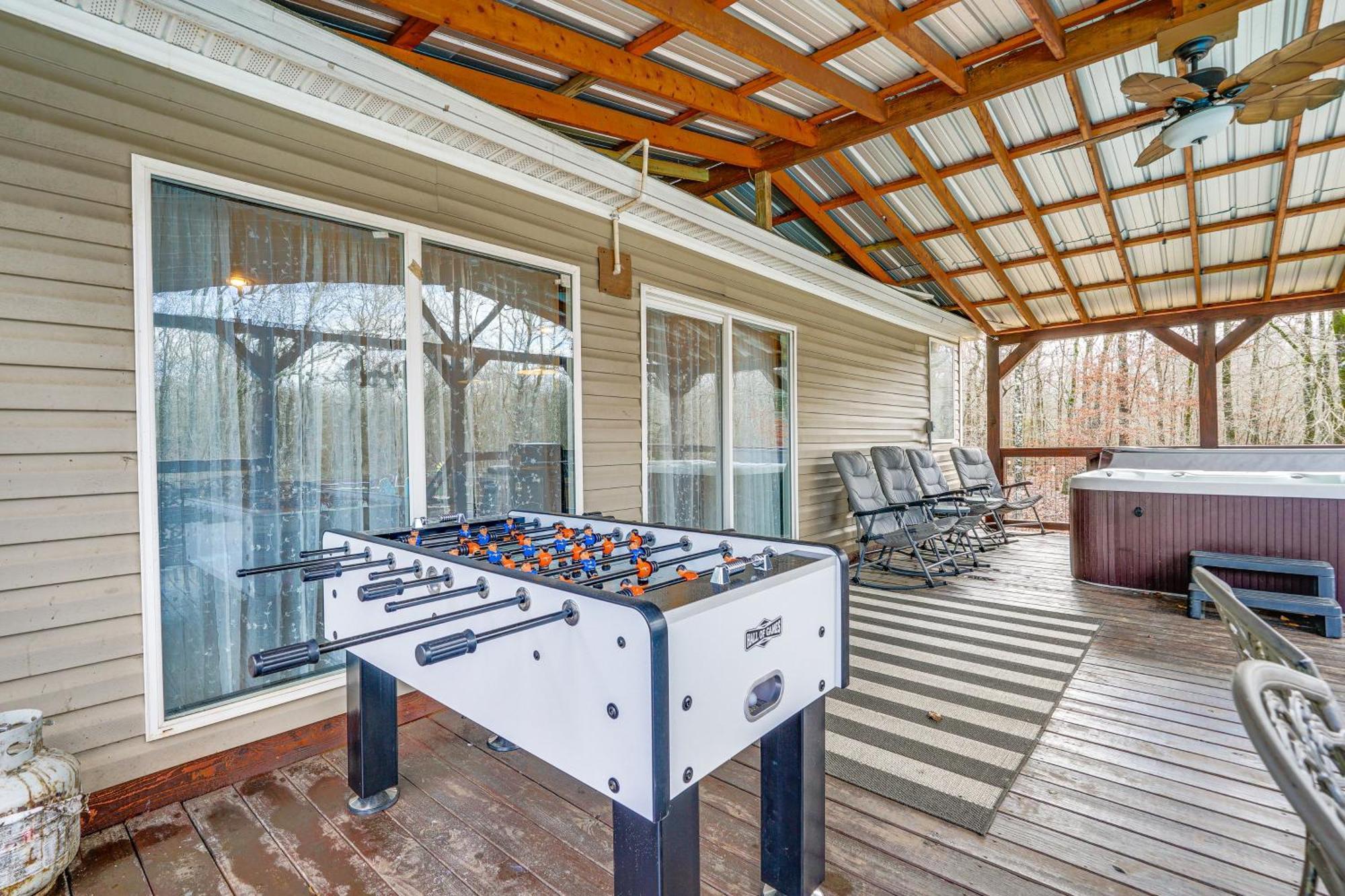 Pet-Friendly Home With Pool In Broken Bow! 외부 사진